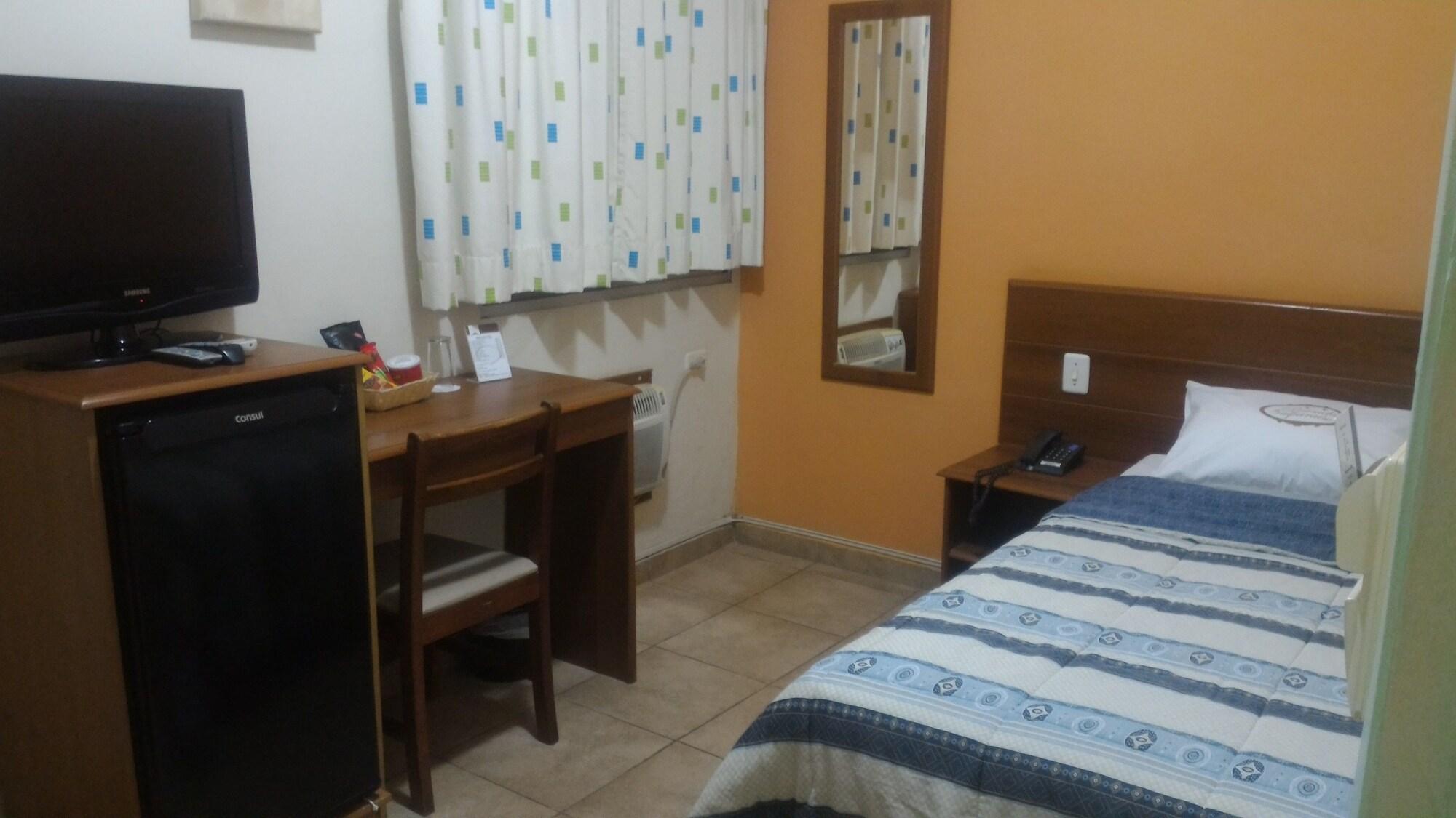 Hotel Valparaiso - Metro Paraiso E 800M Da Av Paulista Сан-Паулу Екстер'єр фото